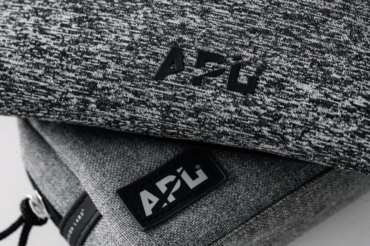 AdamGoldston's tweet image. A key pillar of APL is travel...meaning we want to be apart of your journey no matter where it takes you...today we became the official on-board amenities kits for business &amp;amp; first class on American Airlines (@AmericanAir) &amp;amp; I couldn’t be more  proud of our APL team