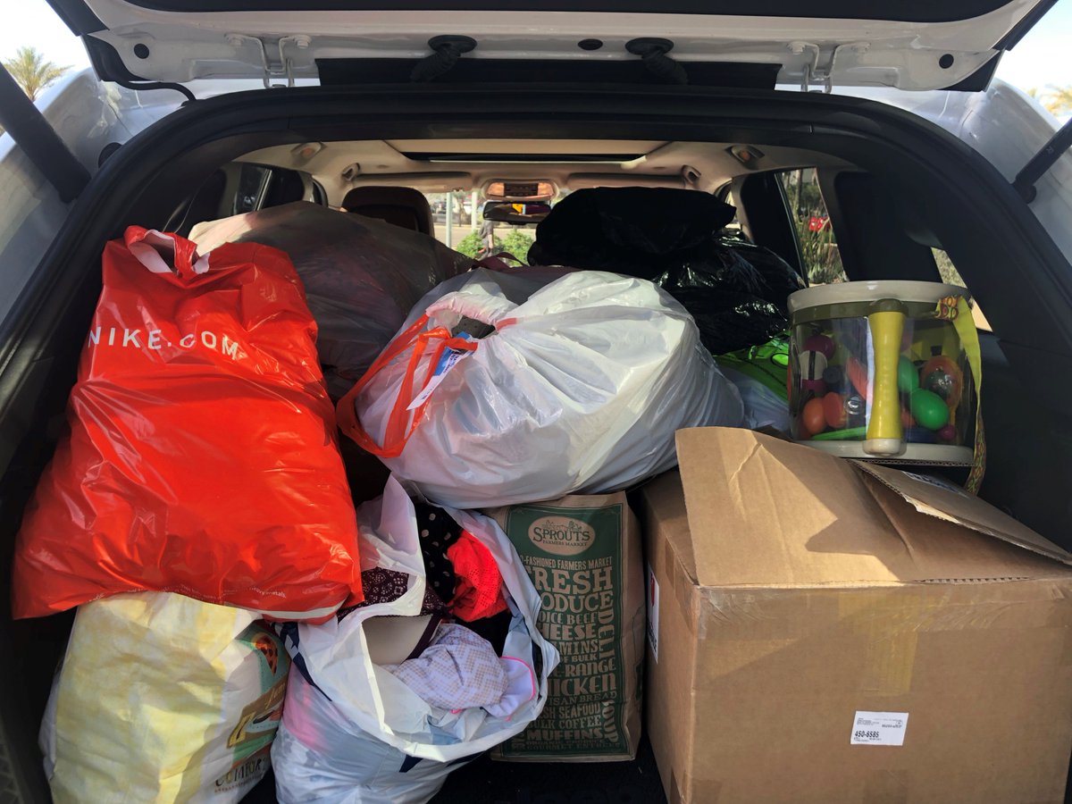 VantageIRAs's tweet photo. In support of our friends over at Galbut &amp; Galbut, our team came together and in under a week collected a truck full of clothes, shoes and toys for incoming refugees being accepted into St. Vincent de Paul.

#stvincentdepaul
#serveothers 
#philanthropy 
#charity 
#makeadifference https://t.co/K7Hi1hzltP