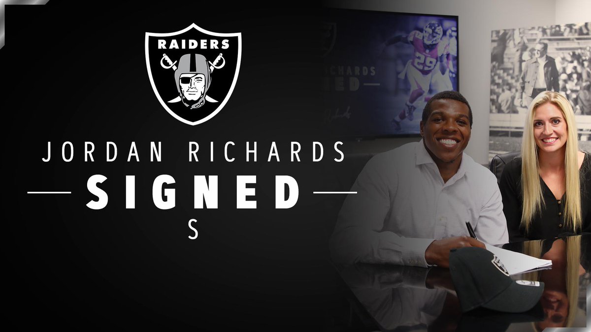 Las Vegas Raiders tweet media