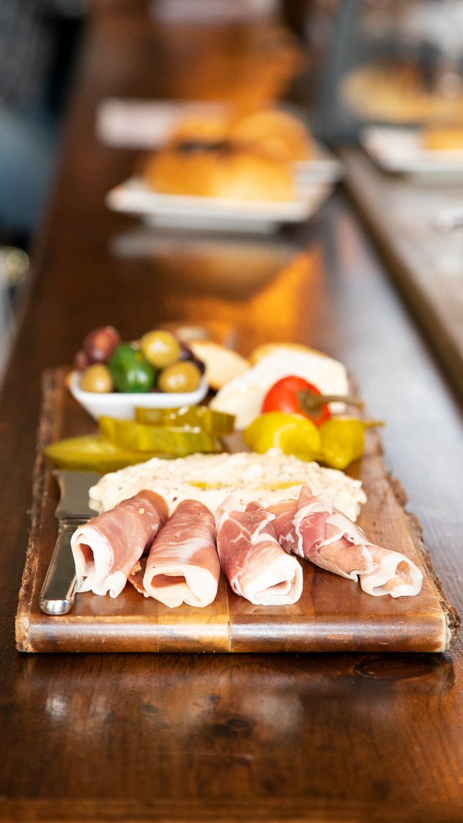 OriginOttawa's tweet photo. 1/2 price charcuterie boards when you purchase a bottle of wine! HAPPY TGIF! #narcityottawa #613foodie #lounge #fridaynight https://t.co/dvAydJvYRo