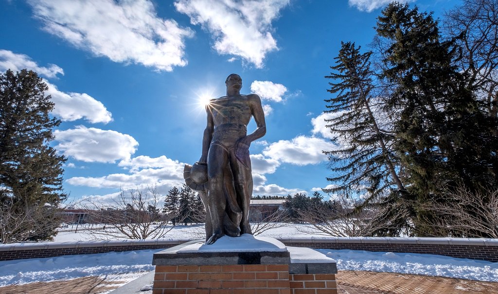 Five #MSU graduate programs rank #1 in the nation, according to <a href="/usnews/">U.S. News & World Report</a>. go.msu.edu/j7H