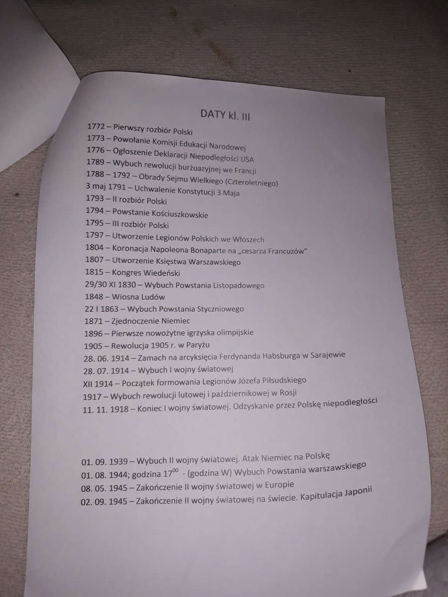Grelaa1's tweet photo. bierzcie i jedzcie z tego wszyscy;)))
#egzamingimnazjalny #egzamingimnazjalny2019 https://t.co/8V2JSOAqOl