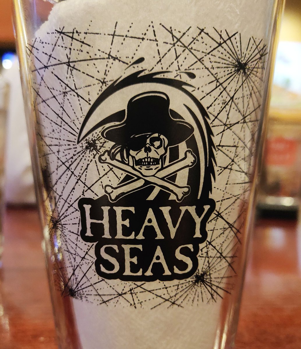 Total sucker for a sweet #pintglass! <a href="/HeavySeasBeer/">Heavy Seas Beer</a> 

#pintnight #happyhour #marylandbeer #craftbeer #beer