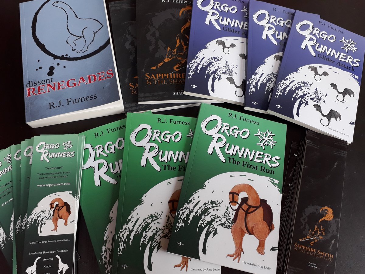 ThatsMyBook's tweet photo. I'm steward of a #littlefreelibrary in my neighbourhood and I want to say thank you to @NYALitFest author @rjfurness for his kind donation of YA and young readers books and bookmarks to our #LittleLibraryBigHeart #Kindnessiscontagious #takeabook #leaveabook #UKYAchat https://t.co/lyAP6lnZbW