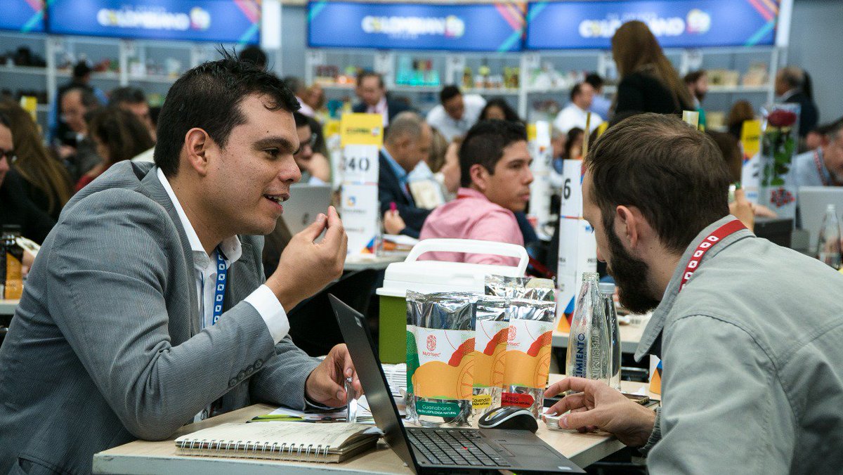 PROCOLOMBIACO's tweet photo. Más de 2.000 empresas exportadoras colombianas participan en la #MCRBicentenario - #ByMCR. https://t.co/pgTOw2H0Re