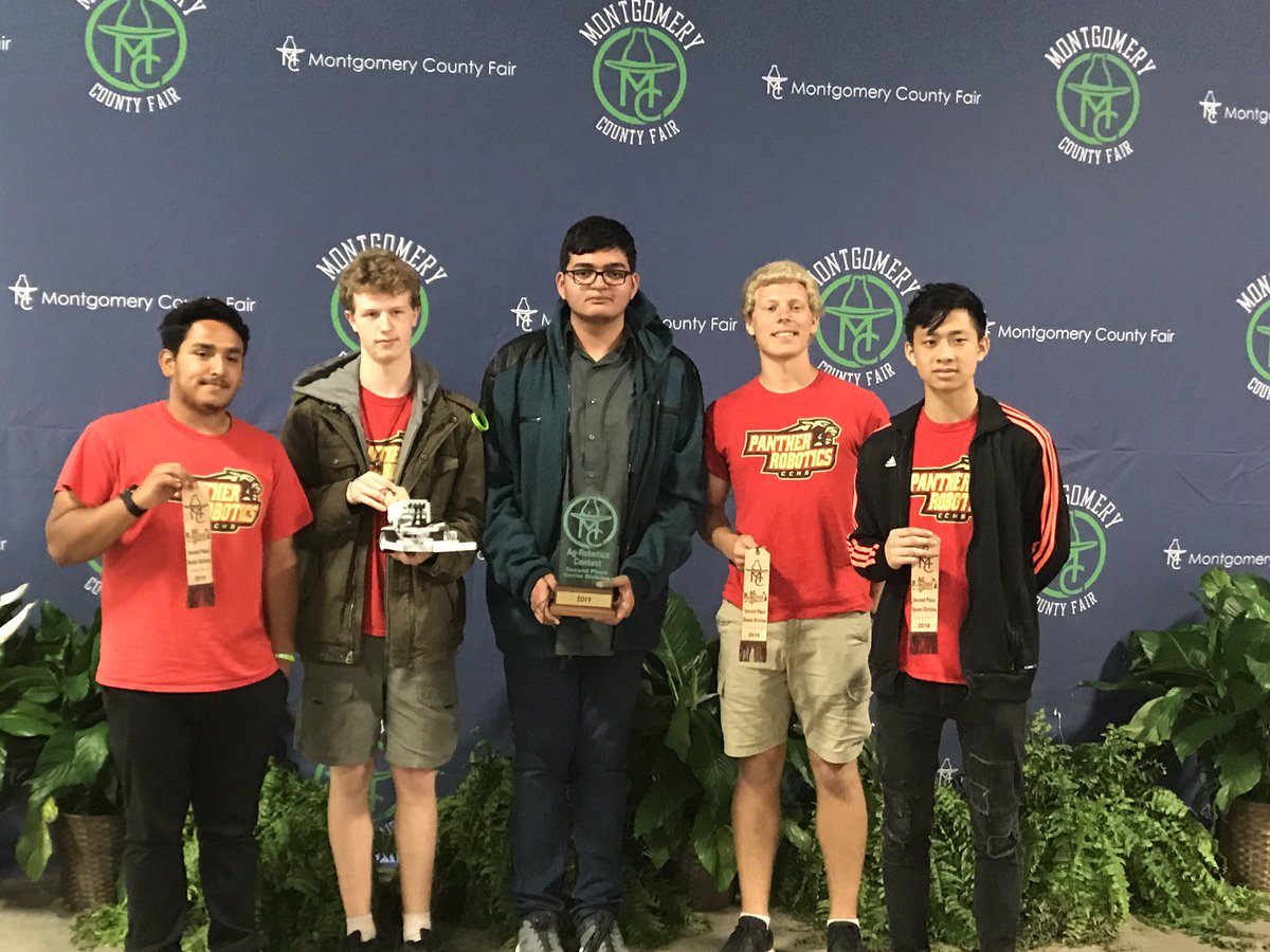 PantherRobotic2's tweet image. Congratulations to our Robotics team! 2nd place at AgRobotics competition at the fair.  They beat all other Montgomery County High School teams!