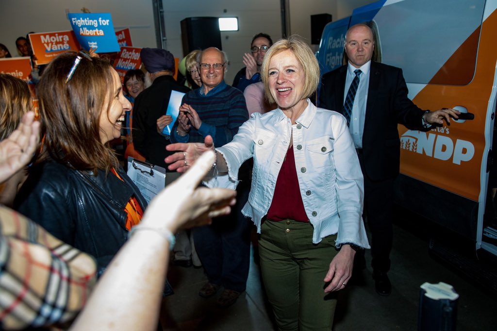 RachelNotley's tweet photo. Sherwood Park was a blast!
Jason Kenney’s trying to pull a fast one on Alberta families but he has underestimated Albertans. We’re better than that. We know we’re better together.
#FightingForYou #ableg #abpoli #abndp https://t.co/2KOpm4c0LP