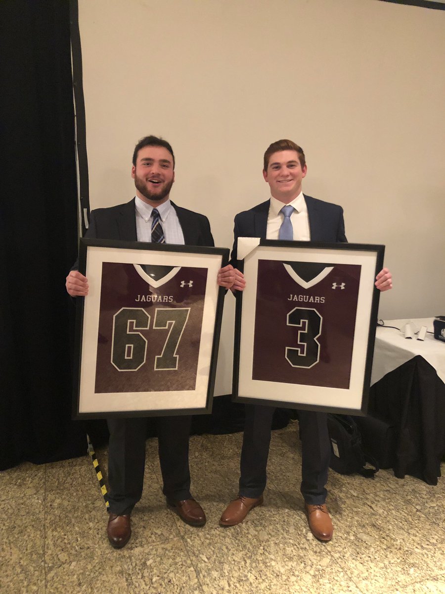 JakeColelli's tweet photo. Happy birthday cube 🏈⚾️ @Cole_Palis https://t.co/MJUm5YwWDe