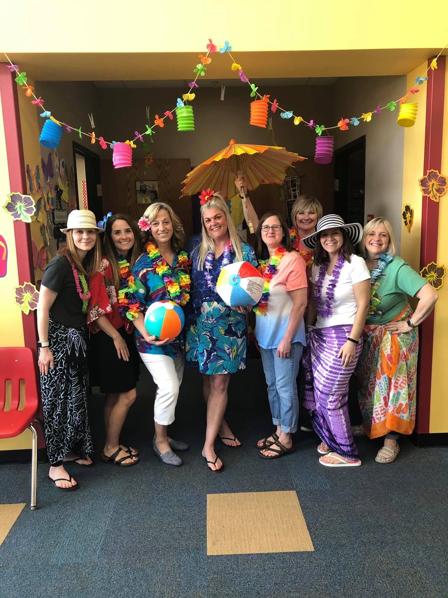 EccCollinsville's tweet image. Imaginary Island was REAL today!!! ❤️💙🧡💛💚💜#toofun #PreKrocks