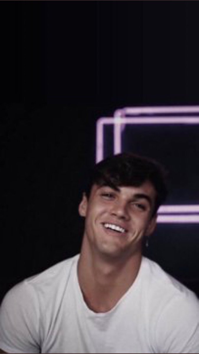 dolan_skyline's tweet photo. Gray’s always given me soft vibes. And E’s always given me bay boy vibes. And I always go for the bad ones 🤤 https://t.co/25ISSUyA4L