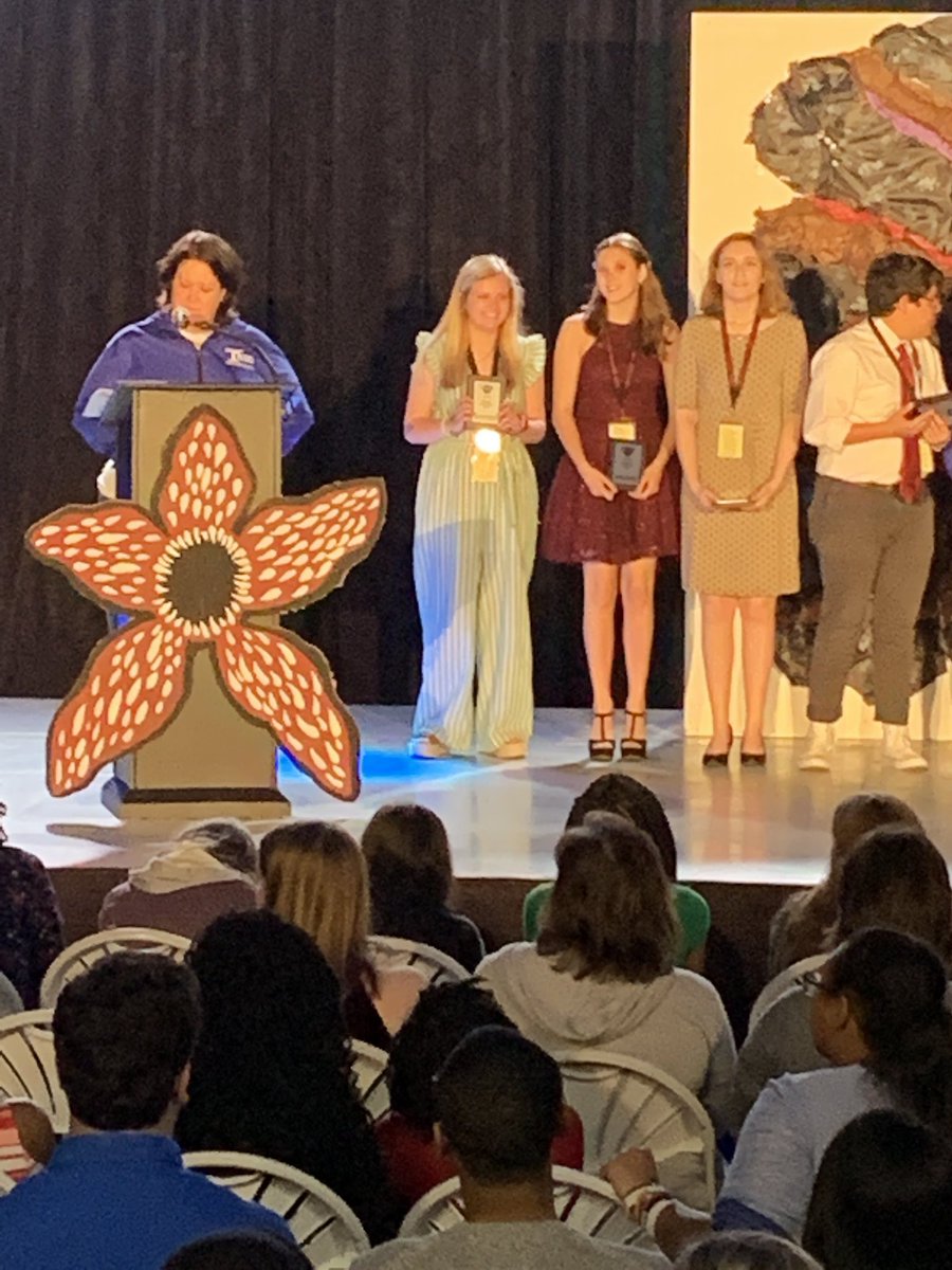 dcasey_13's tweet photo. NGA Member of the Year, Abbie Grace Mashburn @HRSHornets @LCSchools1 @bldunivan https://t.co/xPo4nI9PIJ