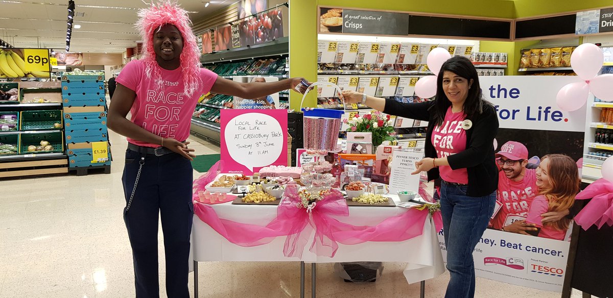 Tesco turns pink at Pinner Superstore, amazing effort by colleagues and support from customers and colleagues #RaceforLife 
@PaulGrogan2 <a href="/keithxjackson/">Keith Jackson</a> <a href="/Amal14mes/">Amal</a> <a href="/Tesco_London/">Tesco London</a>