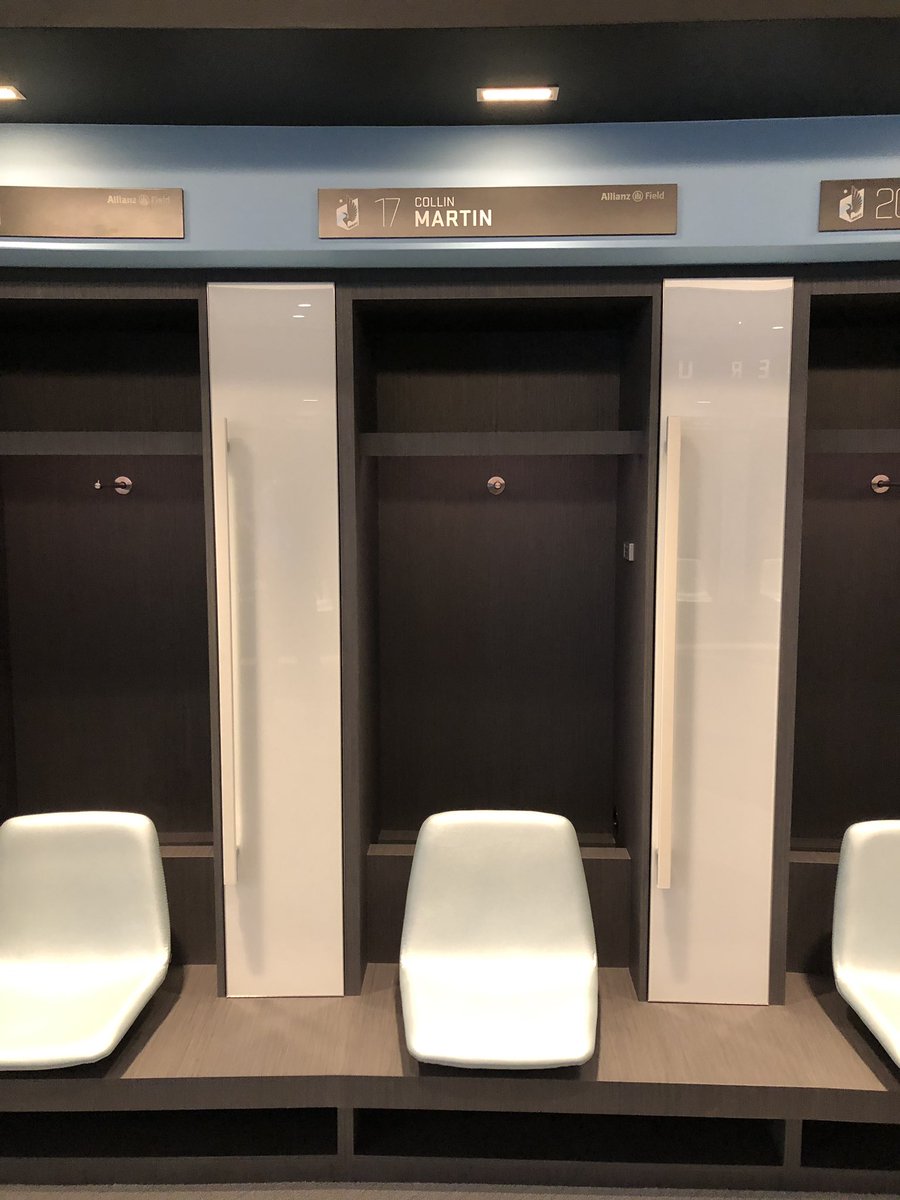 mn_queer's tweet image. Had the opportunity to check out the new home for the @MNUFC, @allianzfield and couldn’t not take a photo of on of my favorite player’s locker, @martcw12! #ScarvesUpMN #GoLoons #🏳️‍🌈