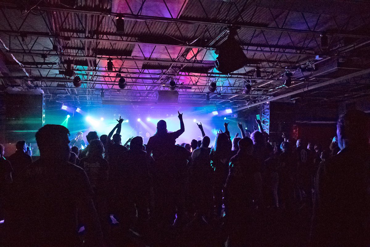 shutter16's tweet photo. Review: @SC_Bandofficial and #ScowlBrow Deliver A Double Knockout At @FillmoreNC Underground.
https://t.co/UKlkEkgMHX
by @fiascokris
#somethingclever #somethingcleverband #locallove #twitfromthepit #livenation https://t.co/fiV2b6Iyxt
