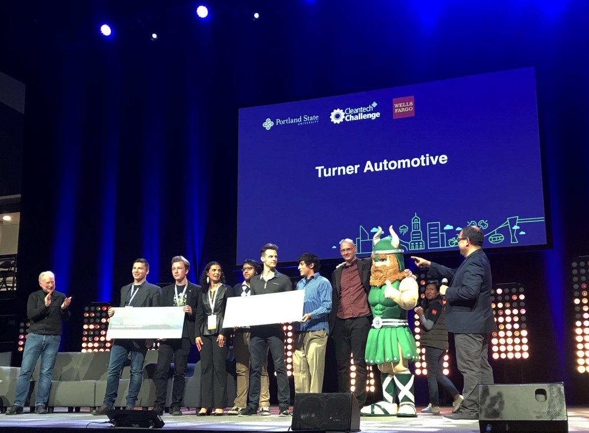 MaseehCollege's tweet photo. CONGRATULATIONS!!! Turner Automotive the BIG WINNERS in @PSUCleantech. 🙌 🎊 We are very proud of you! @mmepdx @tfnw @pdxBschool @Portland_State #tfnw19 #tech #cleantechchallenge https://t.co/85rI6jbUgo