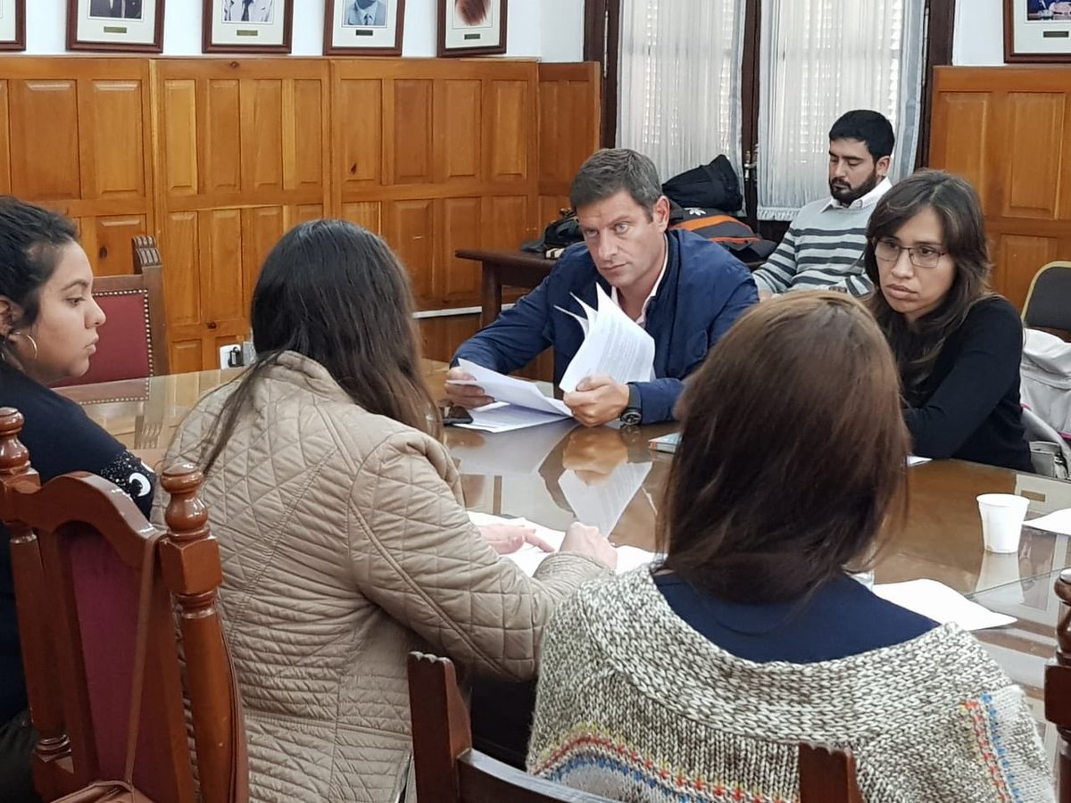 En Salta 200 chicos ingresaron en el Plan Procrear Joven. Pagaron durante 12 meses el ahorro que se les pedía y ahora no saben si van a poder acceder a la casa. El gobierno nacional no informa ni da respuestas. Convirtieron el sueño de estos jóvenes en angustia e incertidumbre.