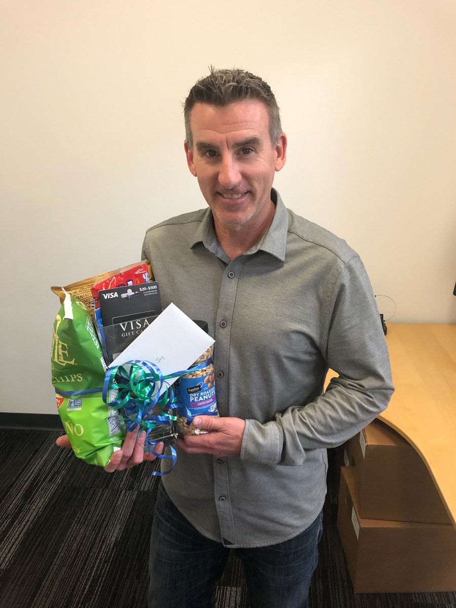 Prosum's tweet photo. Happy 5 Year Anniversary to Jay Groves! The hardest working man in the biz! #TeamProsum #workiversary https://t.co/MG9j99kwiE