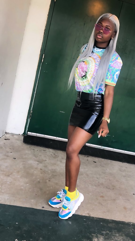 TrillaAsh's tweet image. #gradbash2k19 #Elygradbash2k19