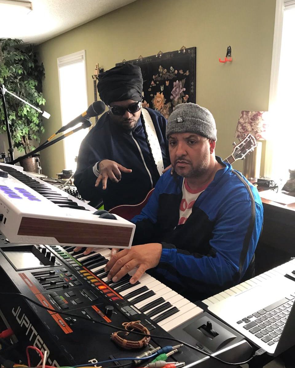 Maz_bmNation's tweet photo. #FBF to Brice and Dwayne at rehearsal last week in Atlanta.
Workin up that nasty funk ๐ค๐ฟ๐ถ
We're coming at you soon!
#Mazarati #MazaratiBand #BadBoysOfPaisley #Mazarati2019 #PRNAlumni #PurpleFamily https://t.co/G4CGO9znd5