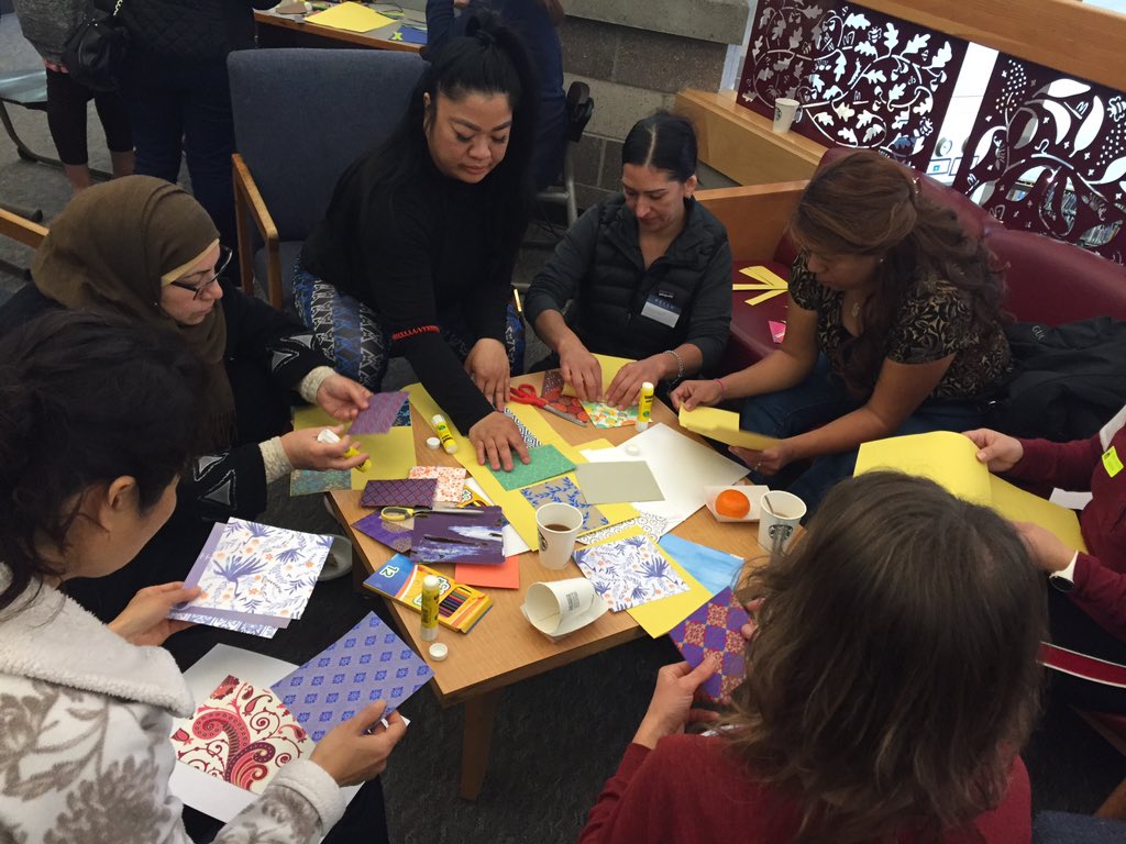 hazel_valley's tweet photo. Family art Friday! Thank you to our partnership with @Artscorps and @iheartSAM for helping make this possible! @HighlineARTS https://t.co/Zy2eqqaHm0