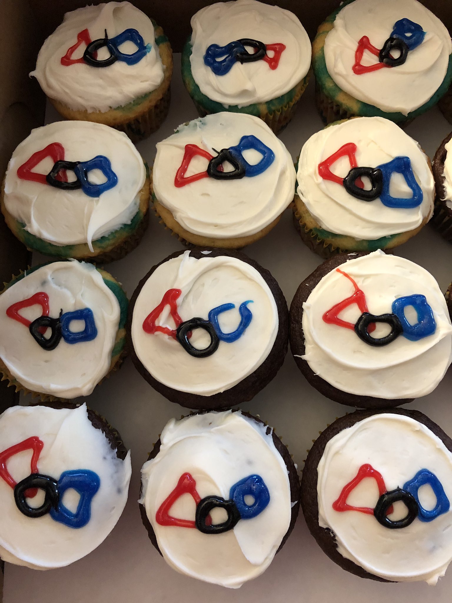 Happy Birthday, Dean Kamen!  These cupcakes are for you. 