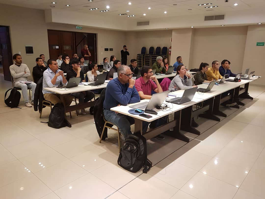 IngenierosSalta's tweet photo. #Salta #Ingeniería • 26 profesionales se capacitan en #Revit2018. Acercamos nuevas herramientas para el desarrollo y crecimiento de los #ingenieros salteños. #SoyIngeniero https://t.co/DDZRnqJpqo