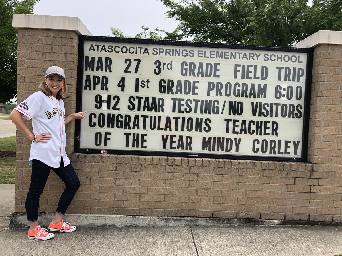 MCorley_ASE's tweet photo. I know her! Thanks for the shout out! @HumbleISD_ASE #ilovewhatido #thanksASE https://t.co/VUiZL50cmA