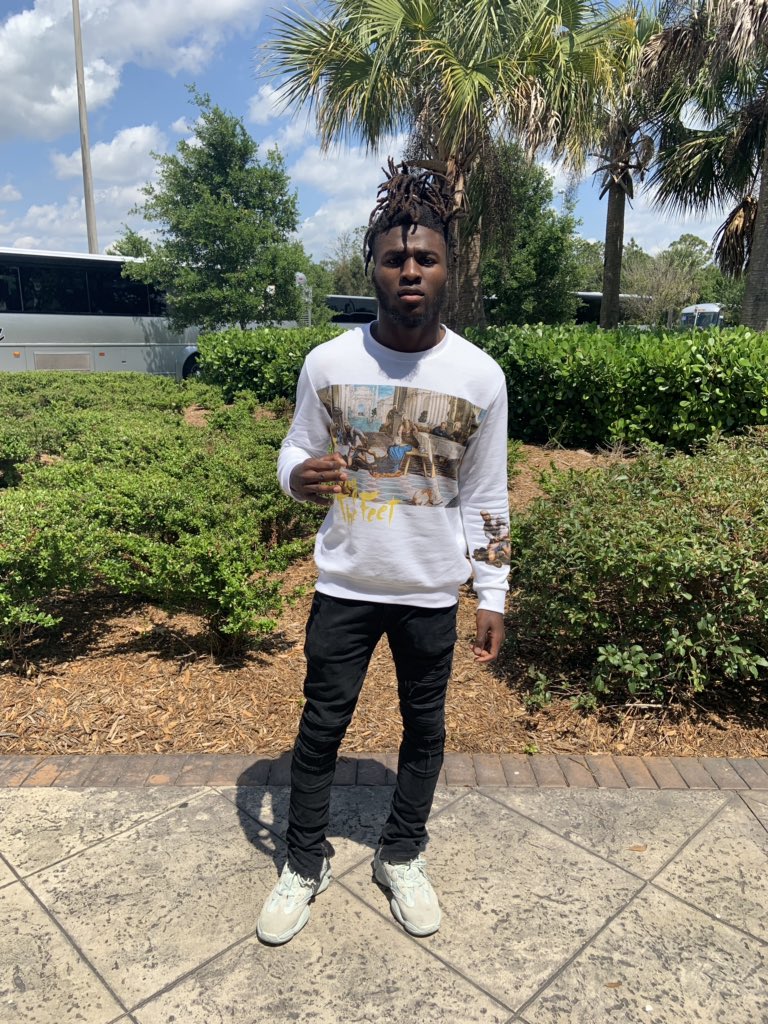 _Brandboyy's tweet image. Haters Face Crunched Up Like I Cut An Opinion Up......🤯🔥🔥🔥 
#Gradbash