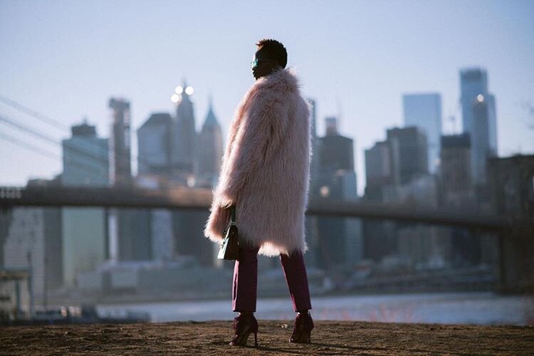 __yvyv's tweet photo. where dreams are made of. #modelANDstylist #nyc https://t.co/0zpVLqkAIy