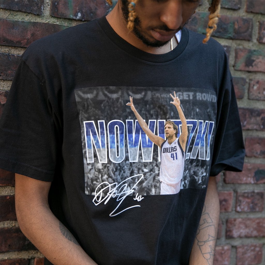 mitchell_ness's tweet photo. πβ³
#OnlyOne41 #TrueMaverick
@swish41 @dallasmavs
Full collection coming Monday πππππππππππ @dallasmavsshop ! https://t.co/nc8XwyOrWg