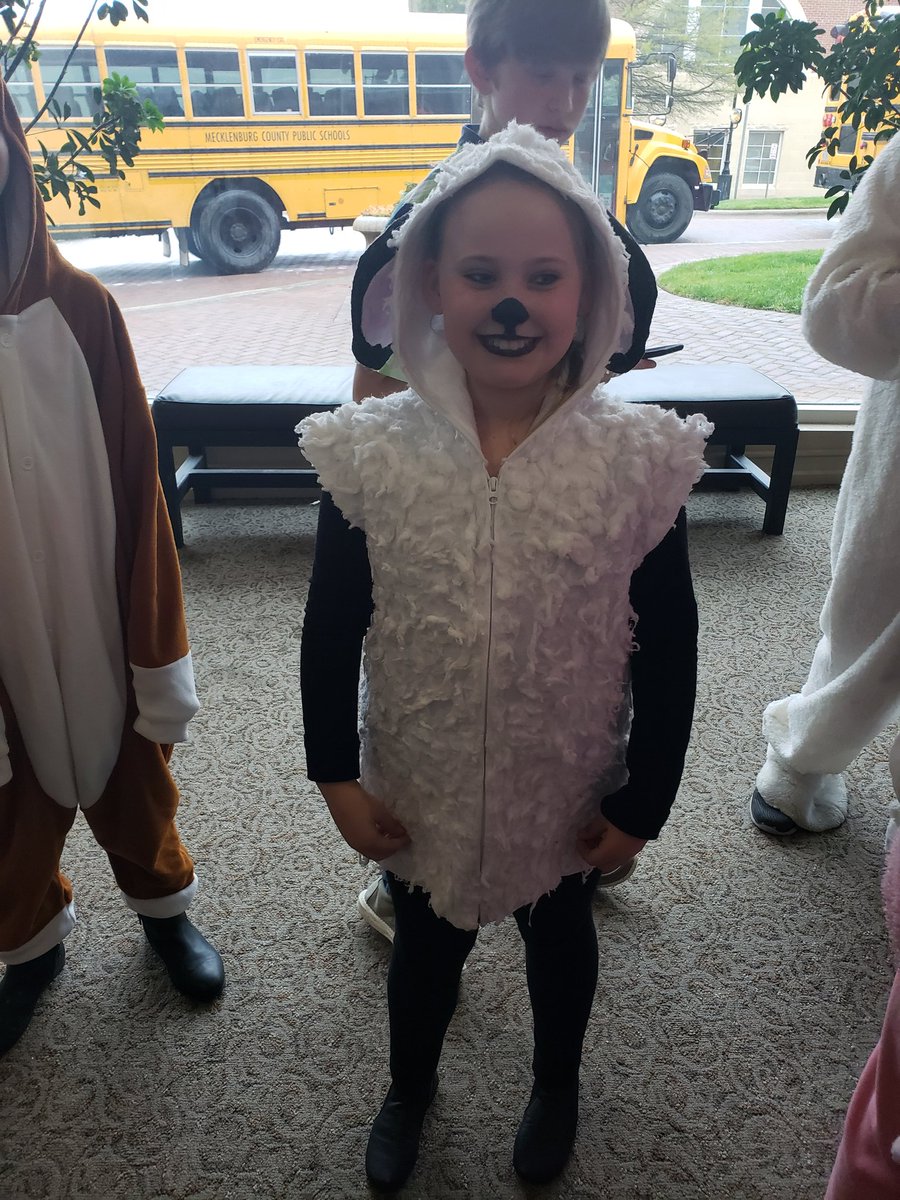 3rd Grade enjoyed the show at McGregor Hall and loved that we saw one of our very own on stage Ms. Kayden as a sheep. <a href="/EMRollinsElem/">EM Rollins Bear Cubs</a> <a href="/VanceCoSchools/">Vance County Schools</a> <a href="/NicoleJurries/">Nicole Jurries</a>