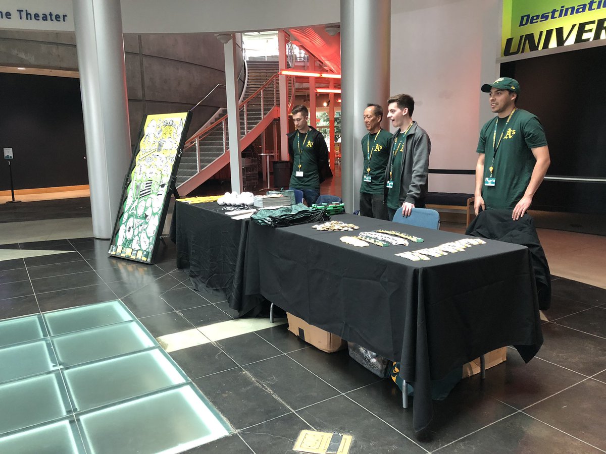 OakGreenMachine's tweet image. We are set up @ChabotSpace see you tonight!