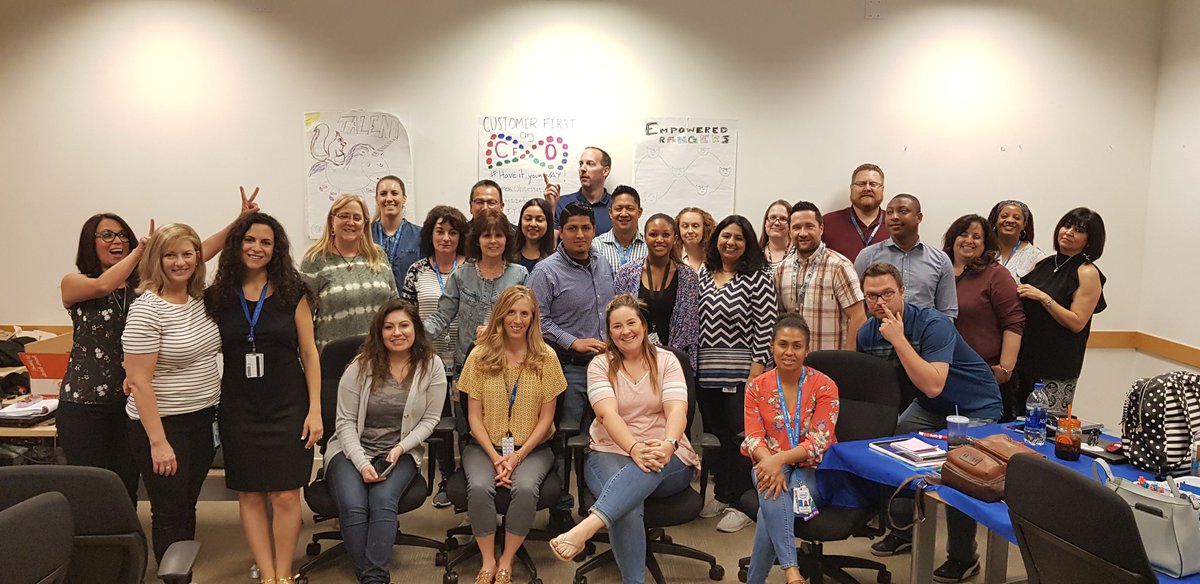 YaYahela's tweet image. And we&apos;re done! With this week&apos;s Transformation event, that is.. The real hard work is still ahead,  but I trust this awesome team to rock it #TalentFirst #IamIntel #PipelinesOverReqs #QualityOverVolume #DataOverGut and now, let the weekend begin...