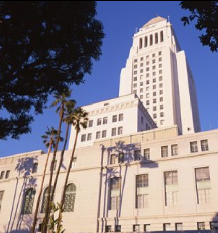TrojanFamilyMag's tweet photo. LA wouldn't be the same without the iconic landmarks by architecture firm #ACMartin. Meet the Trojans behind the legendary firm who transformed the @USC campus—and the LA skyline! #FightOn https://t.co/m2pdvbx9kp https://t.co/Ym5FFoJTPa