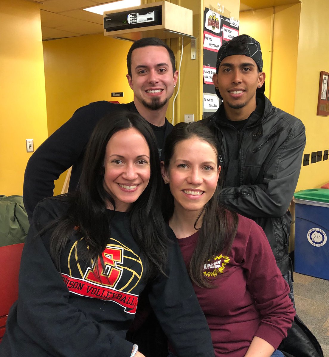 Srta.van de Wetering tweet media