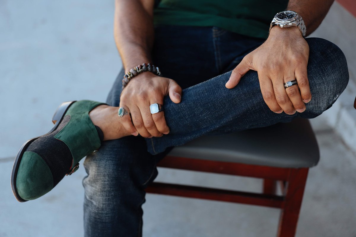 Bespokutureshoe's tweet photo. Casual doesn't necessarily mean watered down... Let your style shine through even on your relaxed days with Bespokuture garments &amp; sure. #KeeptheStyleFlowing
.
.
Featuring custom crafted jeans and double monks from @Bespokutureshoe.
.
Wrist game courtesy of @soul_stone_bracelets https://t.co/oIprL6szYD