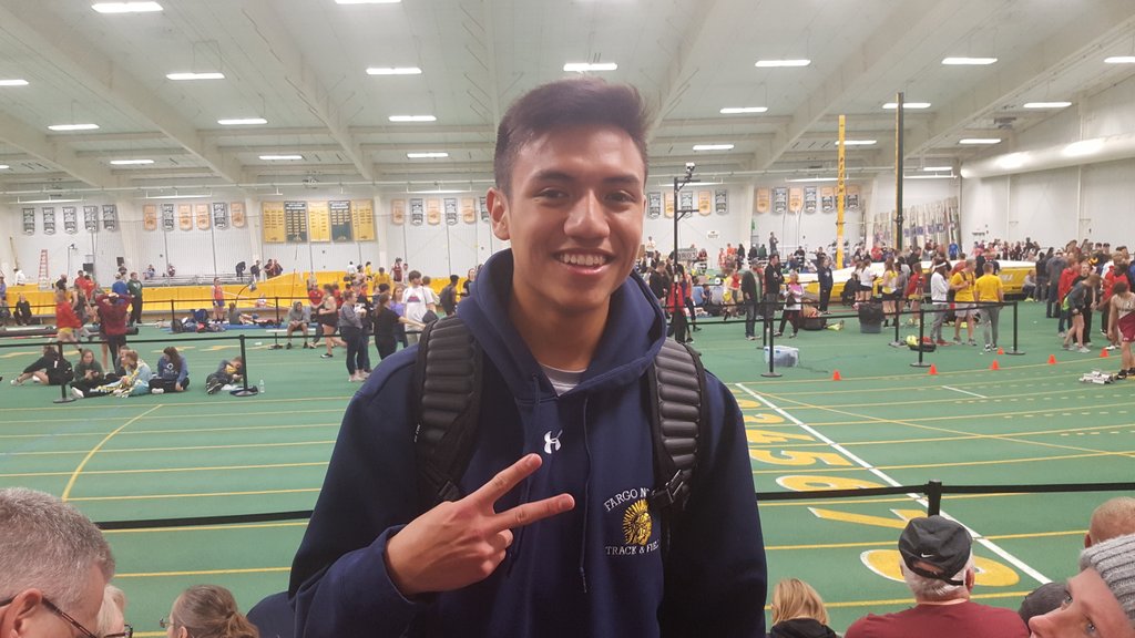 FNHBoysXC's tweet photo. Alex Luz took 1st place in the 800 (2:03) and 2nd in the 1600 (4:29).  
#SpartanPride #NorthDistance #FNHDistanceCrew https://t.co/zDOVoXPc6L