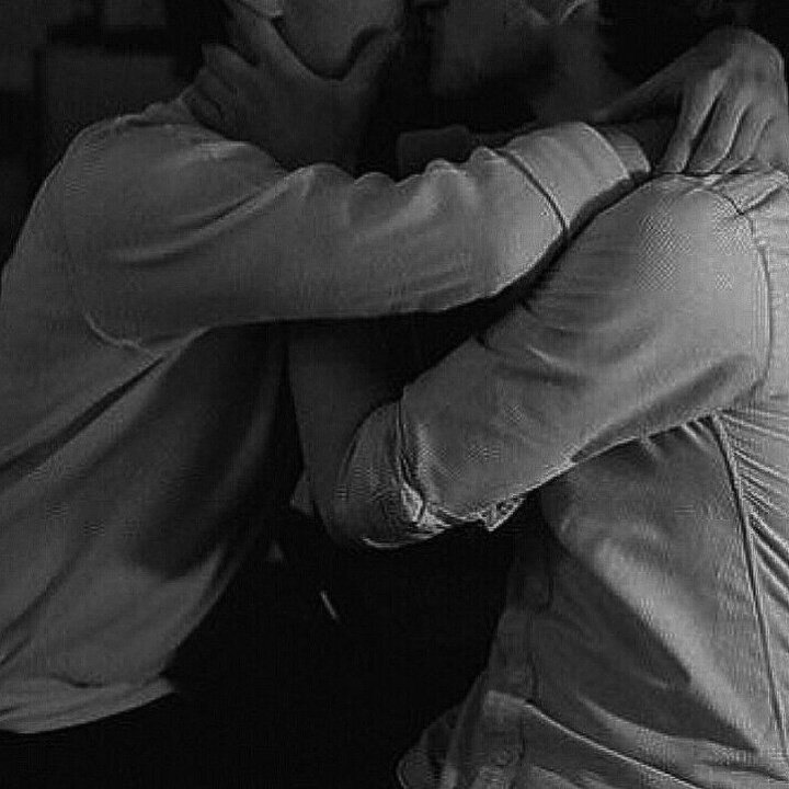 jaemfever's tweet photo. 𝐦𝐚𝐫𝐤𝐡𝐲𝐮𝐜𝐤!𝐚𝐮 ㅡ 𝑩𝒐𝒔𝒔 (NSFW!AU)
Donghyuck acidentalmente envia à seu insuportável chefe um nude seu e, o tal Sr. Lee, chama-o em sua sala no dia seguinte. Hyuck só não sabia que ao invés de ser demitido, teria um chefe deverás interessado na proposta. https://t.co/p5JetF5fd8
