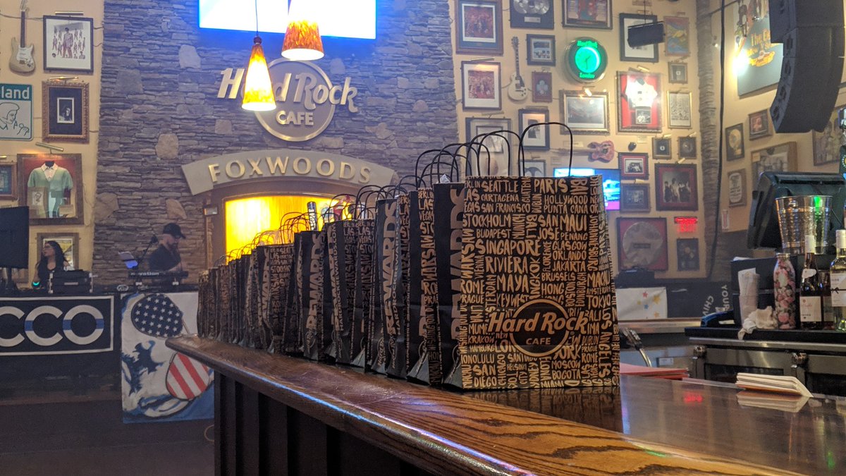 Hey VIPs, see you in 10! #ChiveRocks