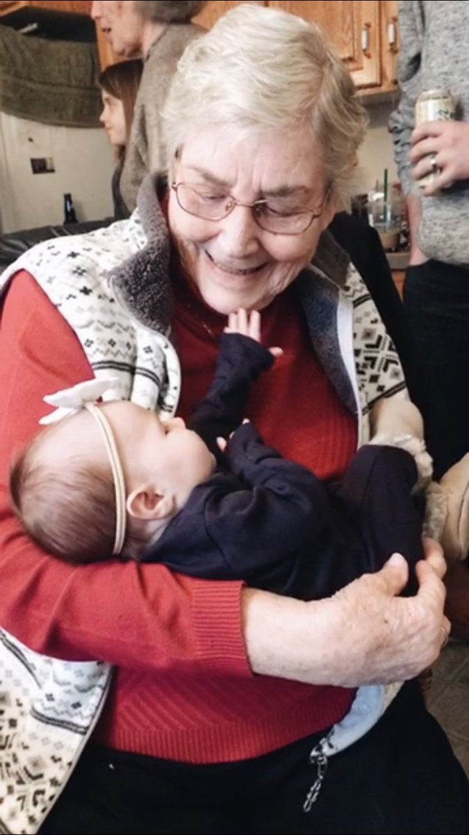 Mama is 90!! 🤩👵🏼💐🎉💗