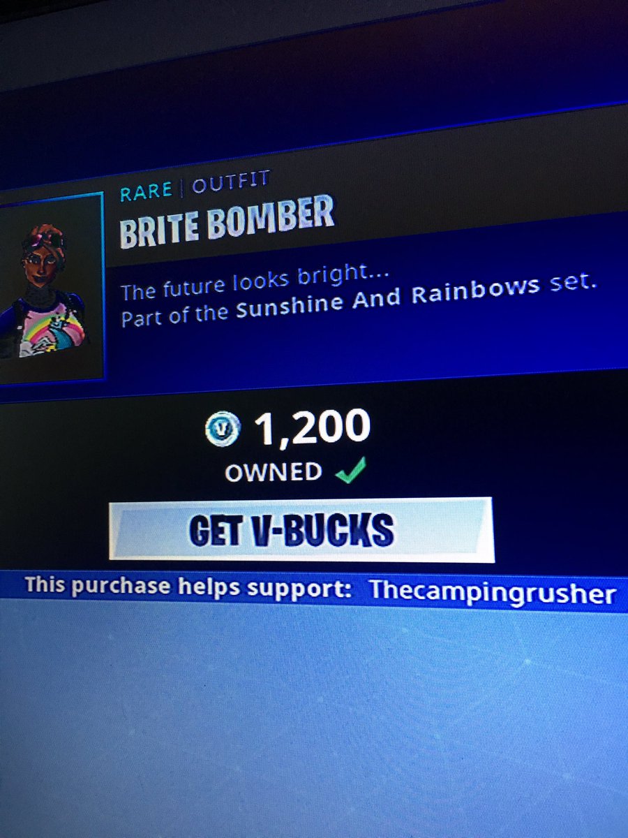 fortnut1312's tweet photo. @TheCampingRush used your code to buy the brite bomber and ground pound https://t.co/RqvtYGtP52