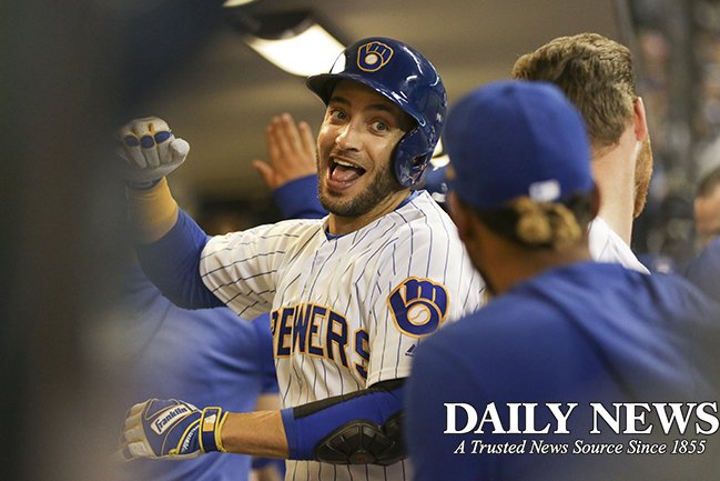 JEhlkeITV's tweet image. Last assignment. Might as well have a little fun. 
#Thisismycrew #brewcrew #WBDN #ConleyMedia #Photojournalism