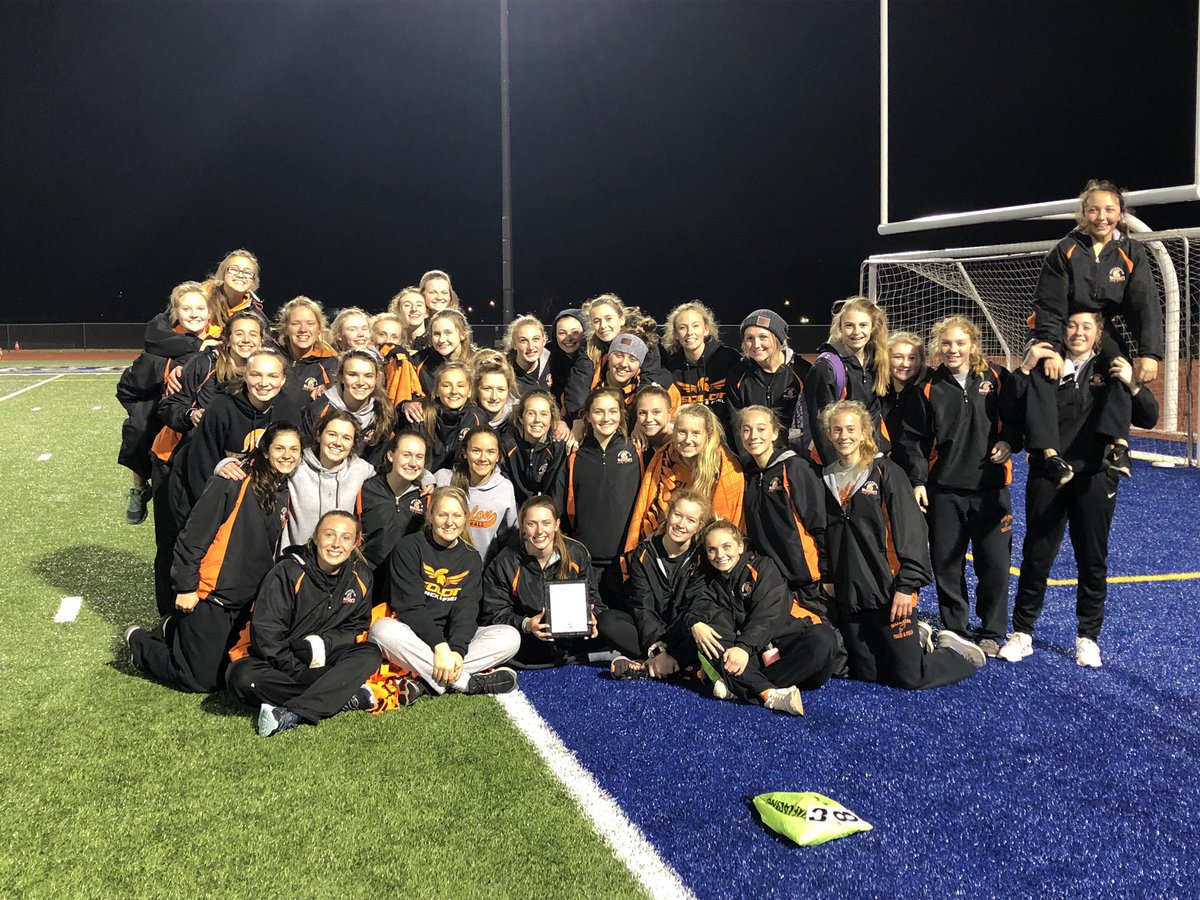 ladyspartanstra's tweet photo. Congrats Champions of the Creek Classic! #solonstrong https://t.co/iJL7ZAKIYV