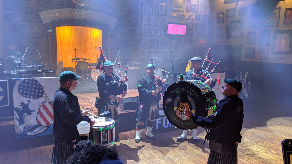 Kicking it off here at #ChiveRocks with the New Haven Fire Department Bagpipes @hrcfoxwoods <a href="/StonyCreekBeer/">Stony Creek Beer</a> <a href="/Apraxia_KIDS/">Apraxia Kids</a>