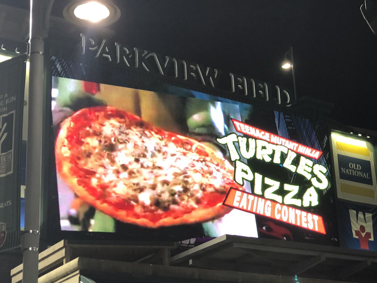 alyssaivanson's tweet photo. First @TinCaps game of the year! And 90s night is ah-maze-zuh-zing!!!! #CapsOn https://t.co/iSNsRHyBqx