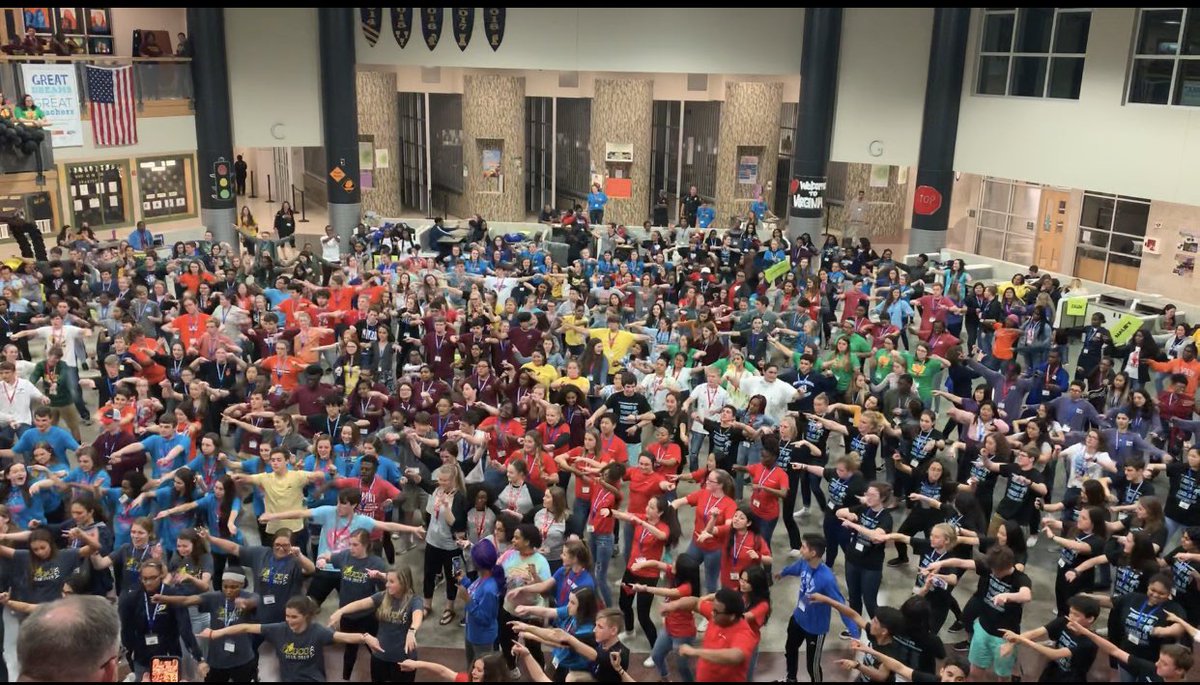 LCHS_Inman's tweet photo. Day 1 of #VHSLSLC2019 β
Canβt wait to see what fun awaits for these guys tomorrow! @vhslslc2019 @LVHS_SCA @LVHS_official https://t.co/3fFYA420Cm