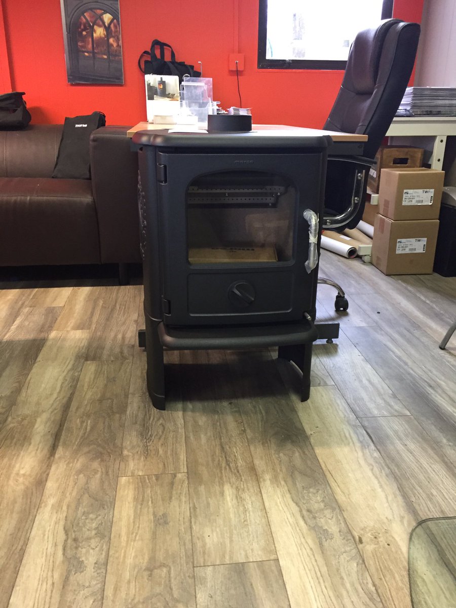 kingslock1's tweet photo. We have several Morso badgers priced to please ideal for wide beam https://t.co/p0VBtLiss5