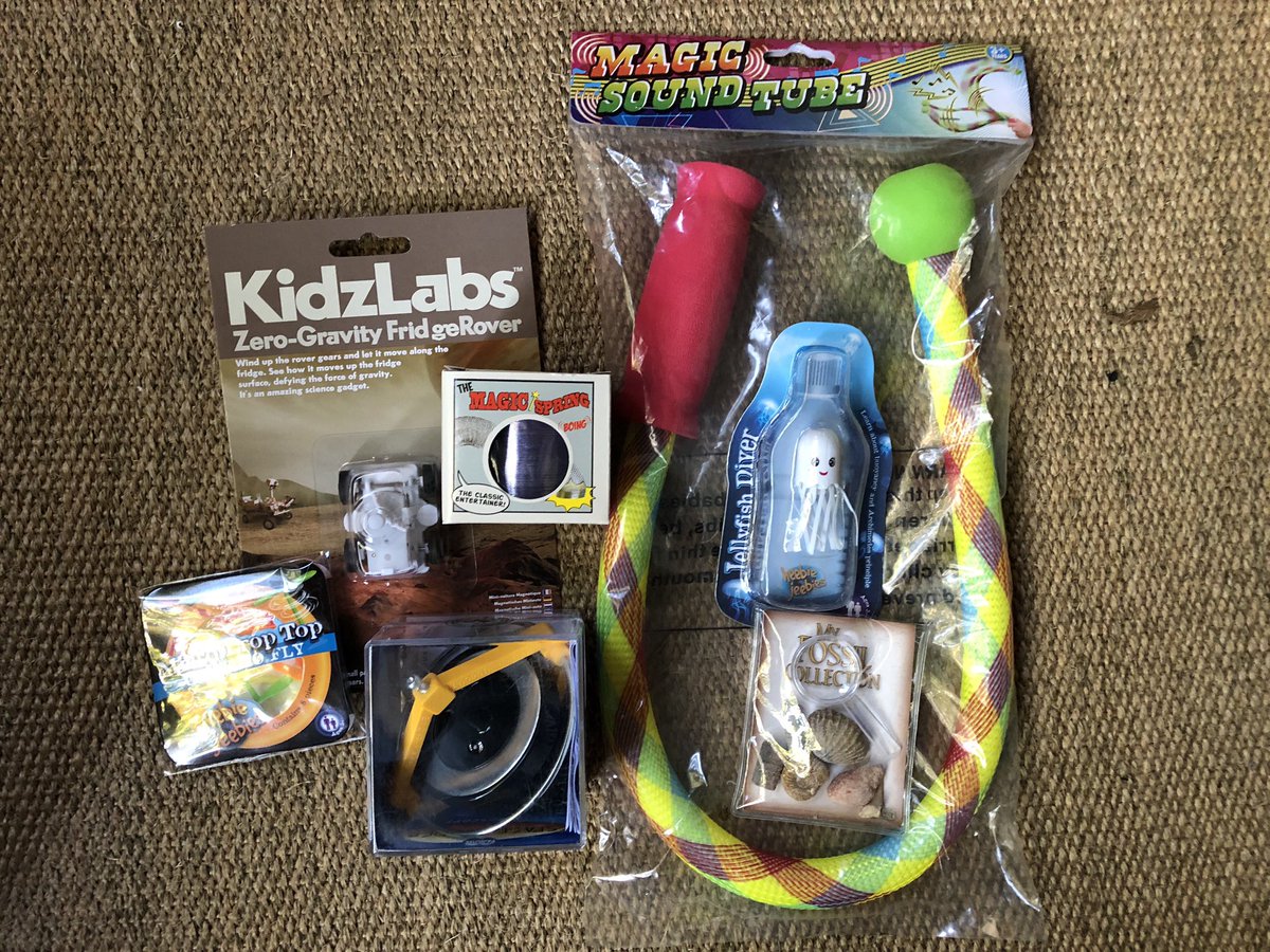 SallyBiskupic's tweet photo. Ok NSW #EDST342 peeps, I took a break from marking today and went on a prize-buying spree for our #ScienceSelfie competition. 

If you want to win this fab collection of science toys for your future classroom then it’s time to get your game face on! 
#acuedu_p https://t.co/Hph9BoTbFN
