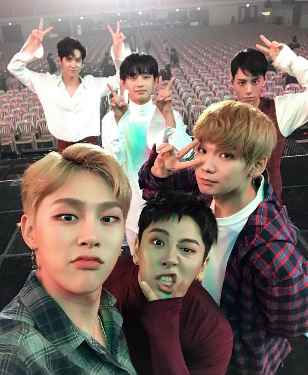 jbjszone's tweet photo. https://t.co/qu5ONEAEfF