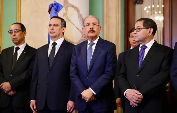 Alexand78710566's tweet photo. En el día de hoy, el Presidente @DaniloMedina tomó juramento a los nuevos jueces de la Suprema Corte de Justicia, elegidos por el @CNMagistratura el día de ayer.

La nueva Suprema Corte de Justicia estará presidida por Luis Henry Molina y compuesta por:

Vanessa E. Acosta Peralta https://t.co/O6S68GkKS7